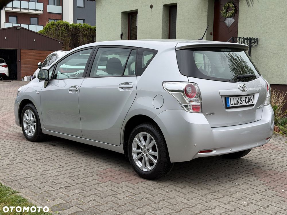 Toyota Verso 1.8 Multidrive Edition - 38
