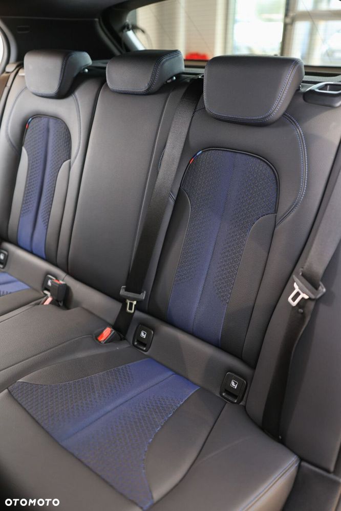 BMW Seria 1 - 35