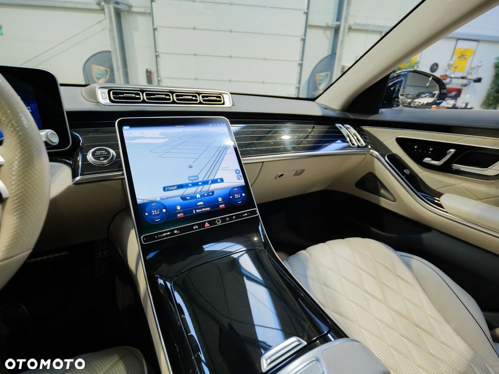 Mercedes-Benz Klasa S 500 4-Matic L 9G-TRONIC - 24