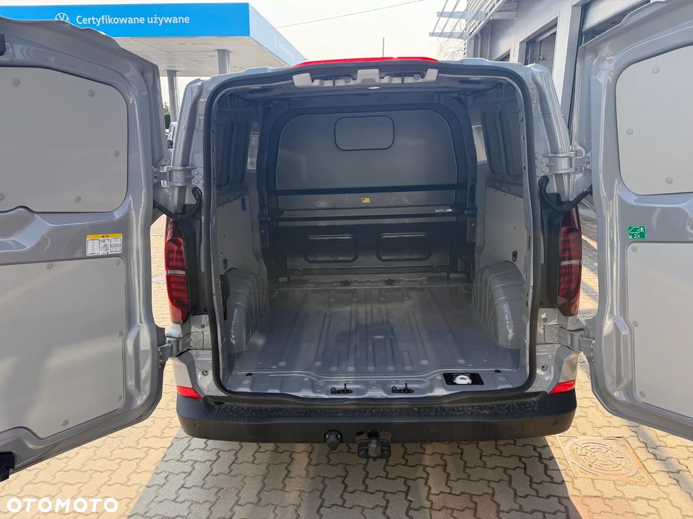 Volkswagen Transporter T7 Brygadowy - 11
