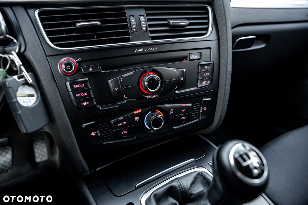 Audi A4 Avant 2.0 TFSI quattro Attraction - 34