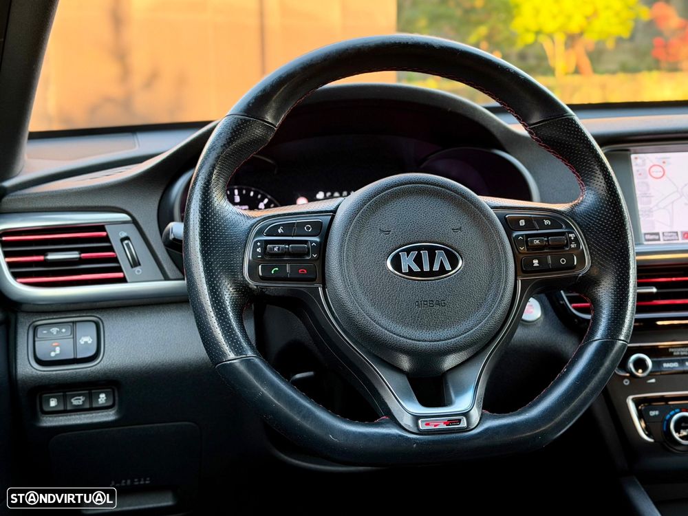 Kia Optima SW 1.7 CRDi GT Line 7DCT - 22