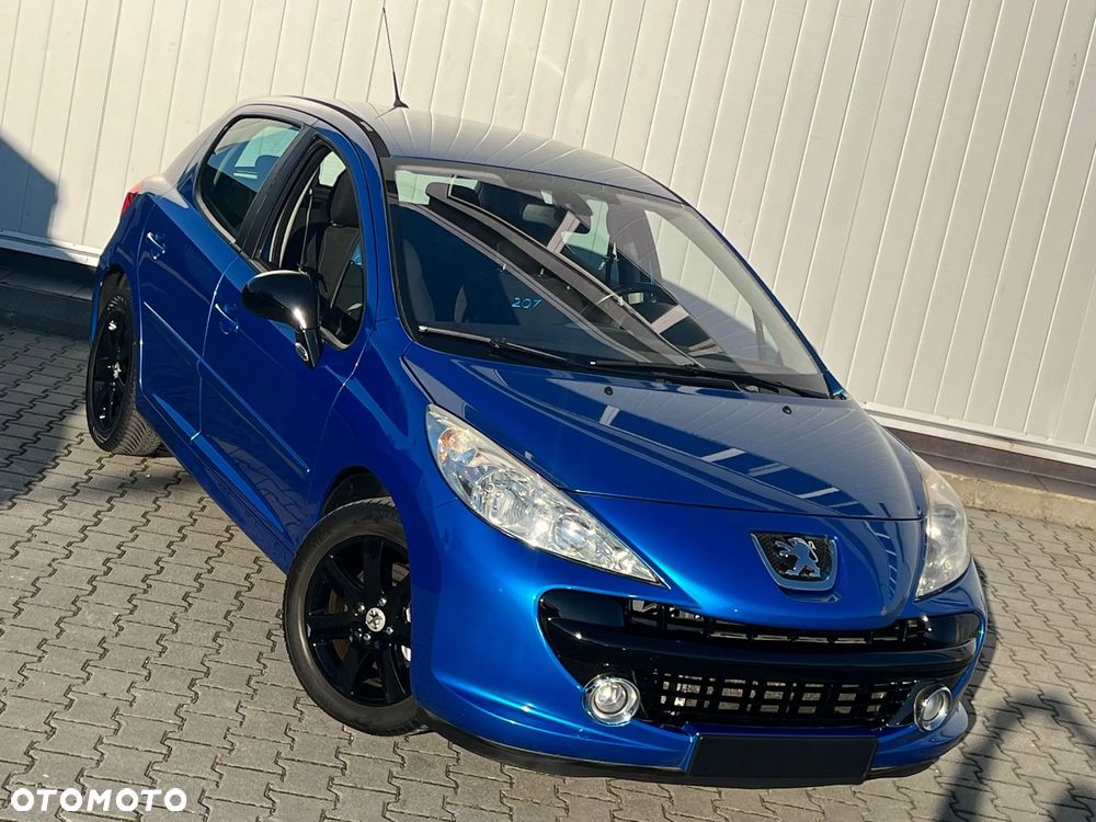 Peugeot 207 - 15