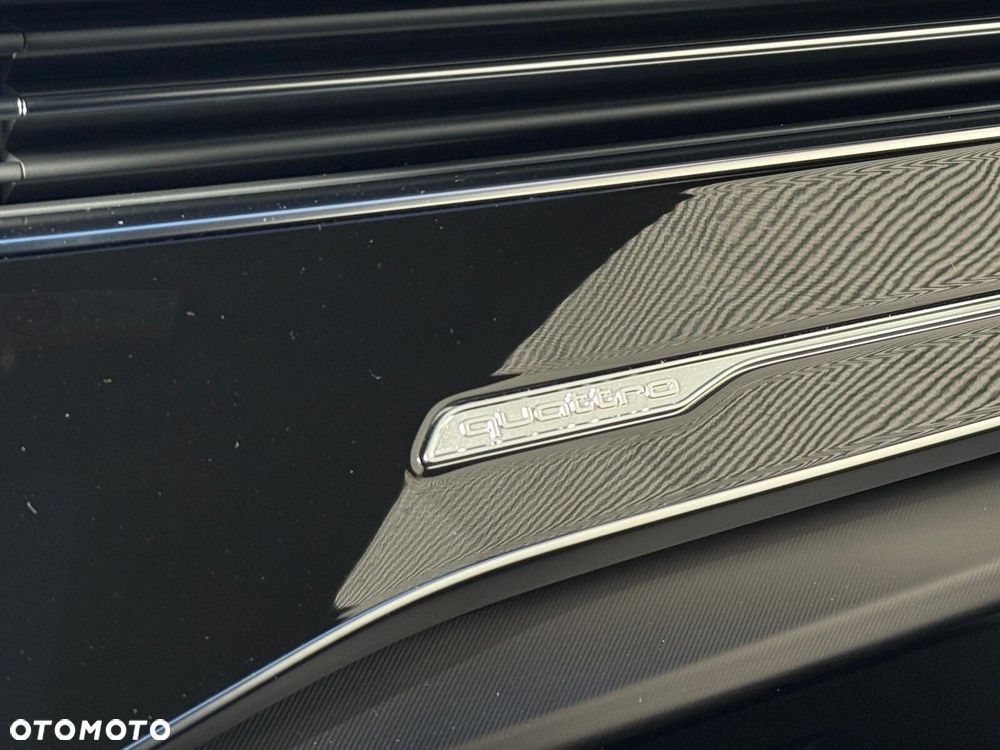 Audi RS Q8 TFSI Quattro Tiptronic Performance - 29