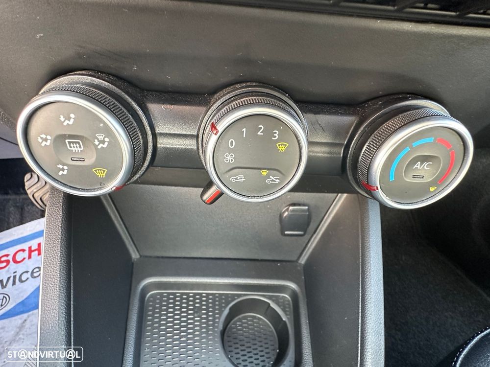 Dacia Duster 1.0 TCe Prestige - 18