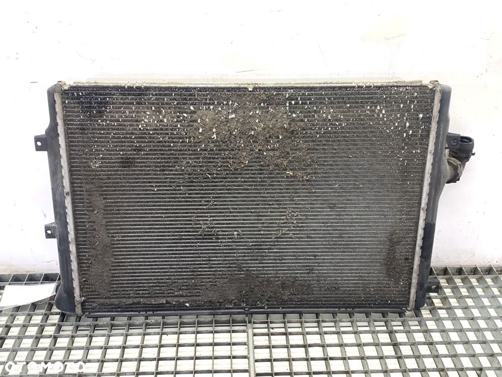 CHŁODNICA WODY  VW CADDY III Nadwozie pełne/minivan (2KA, 2KH, 2CA, 2CH) 2004 - 2015 1.6 TDI 75 kW - 3