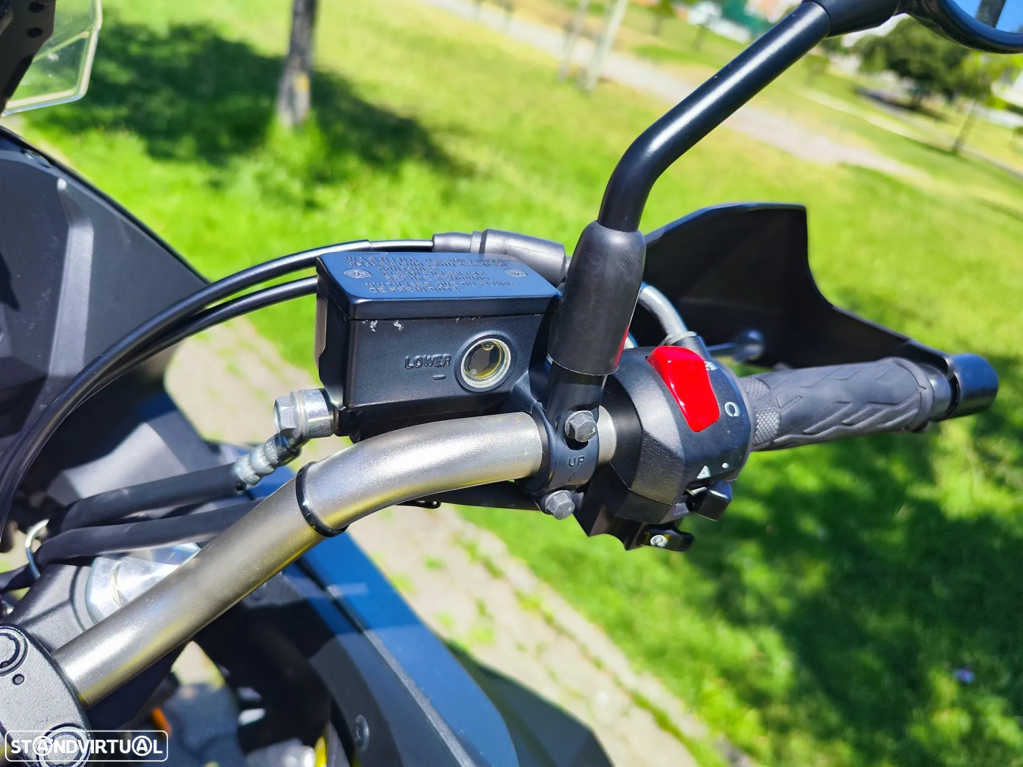 Suzuki DL V Strom 650 - 15