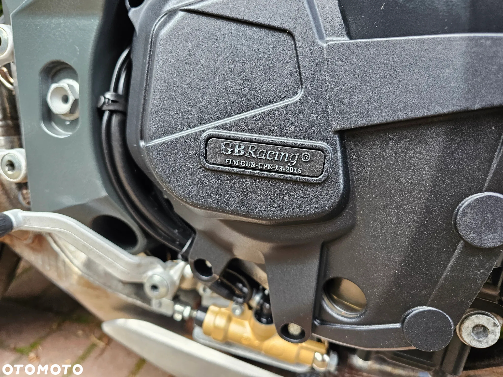 MV AGUSTA Brutale - 9