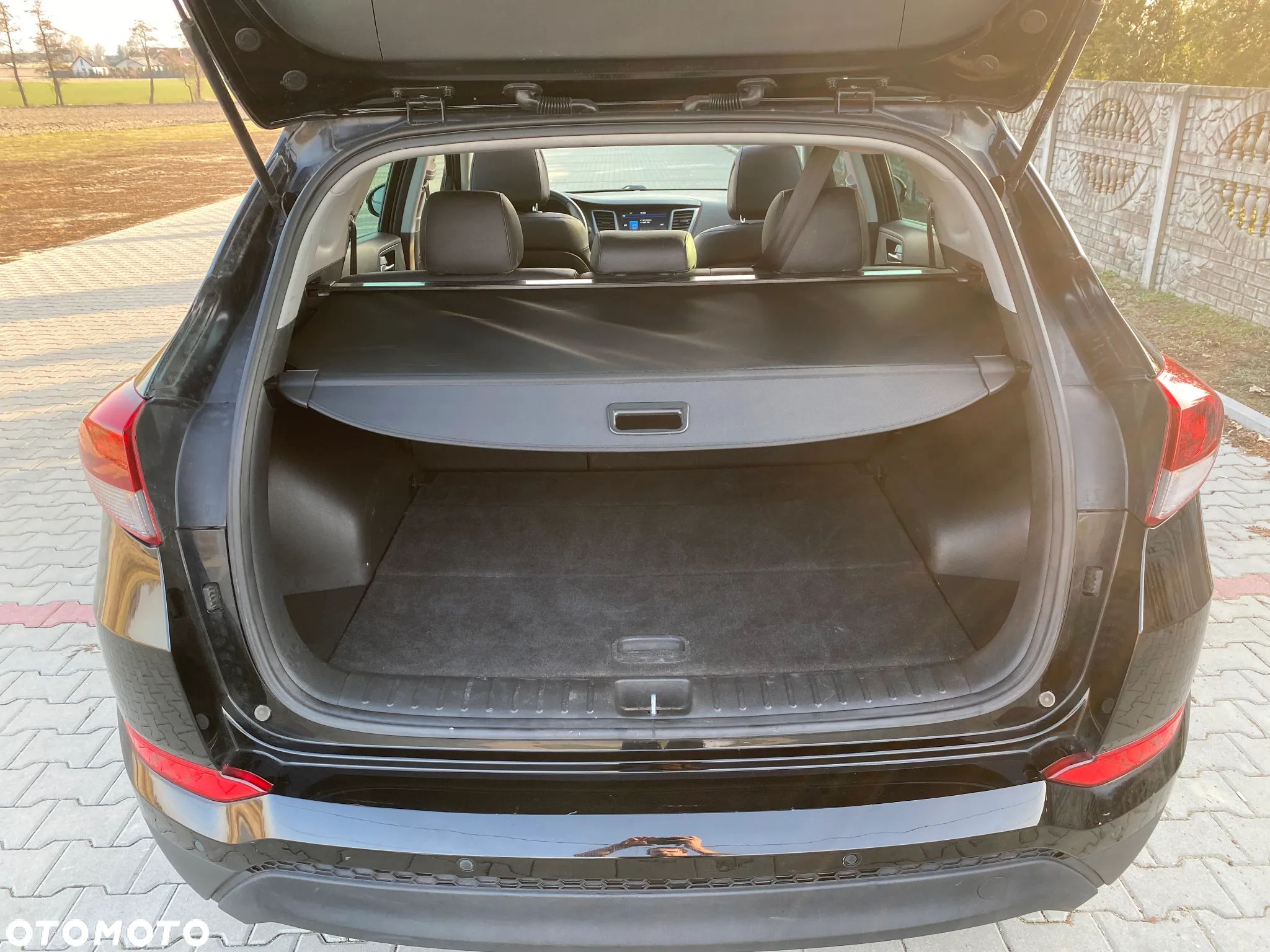 Hyundai Tucson blue 1.7 CRDi 2WD Advantage - 17