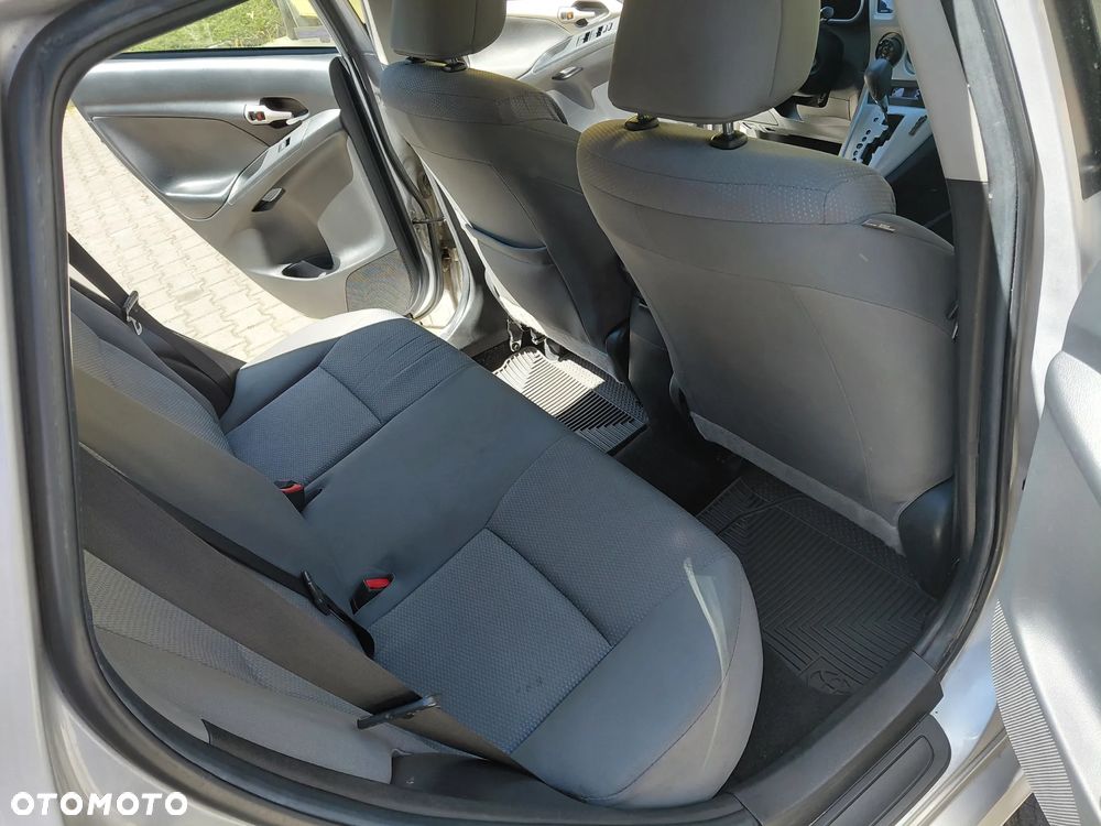 Toyota Matrix - 12
