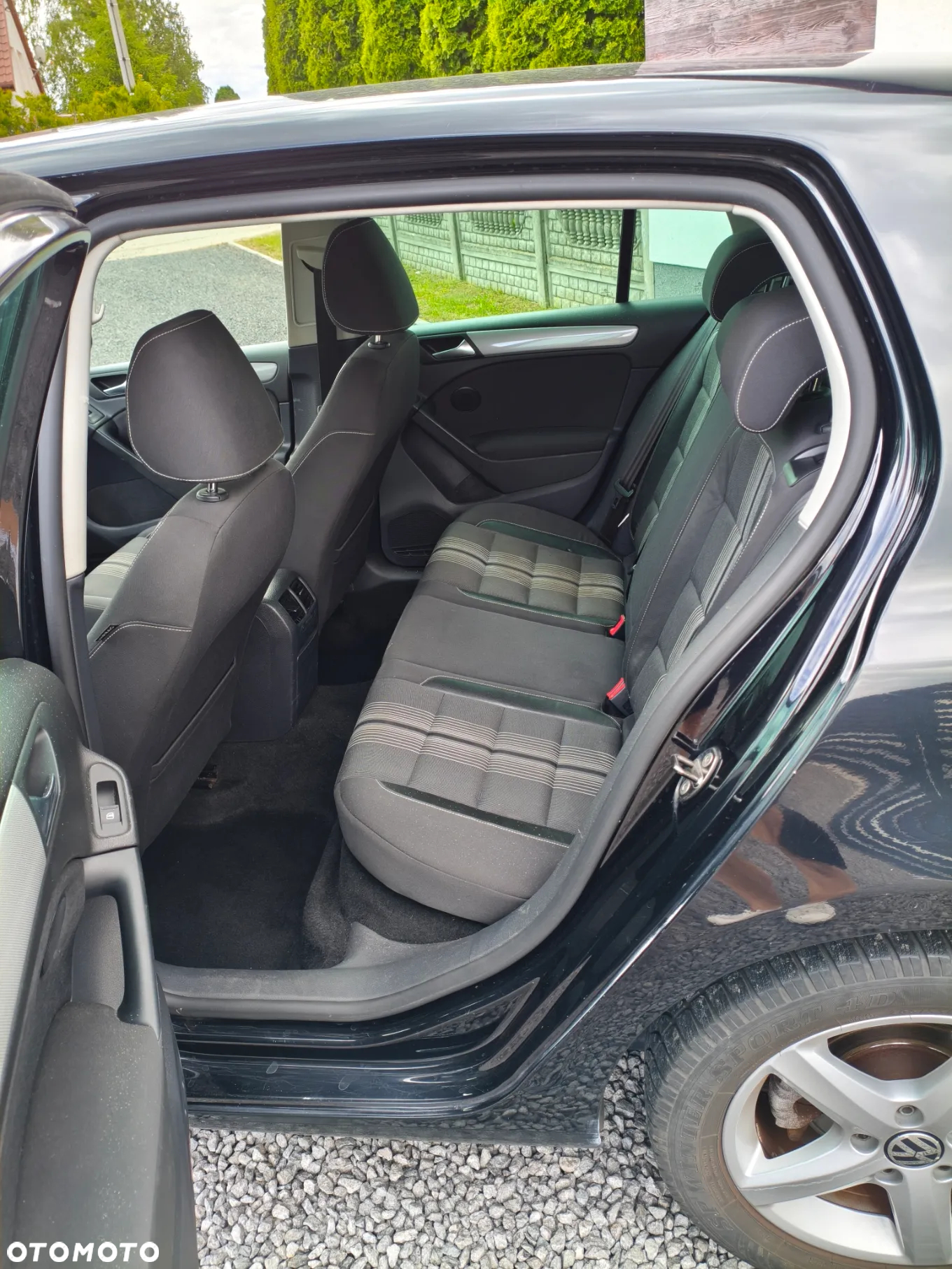 Volkswagen Golf 1.2 TSI MATCH - 17