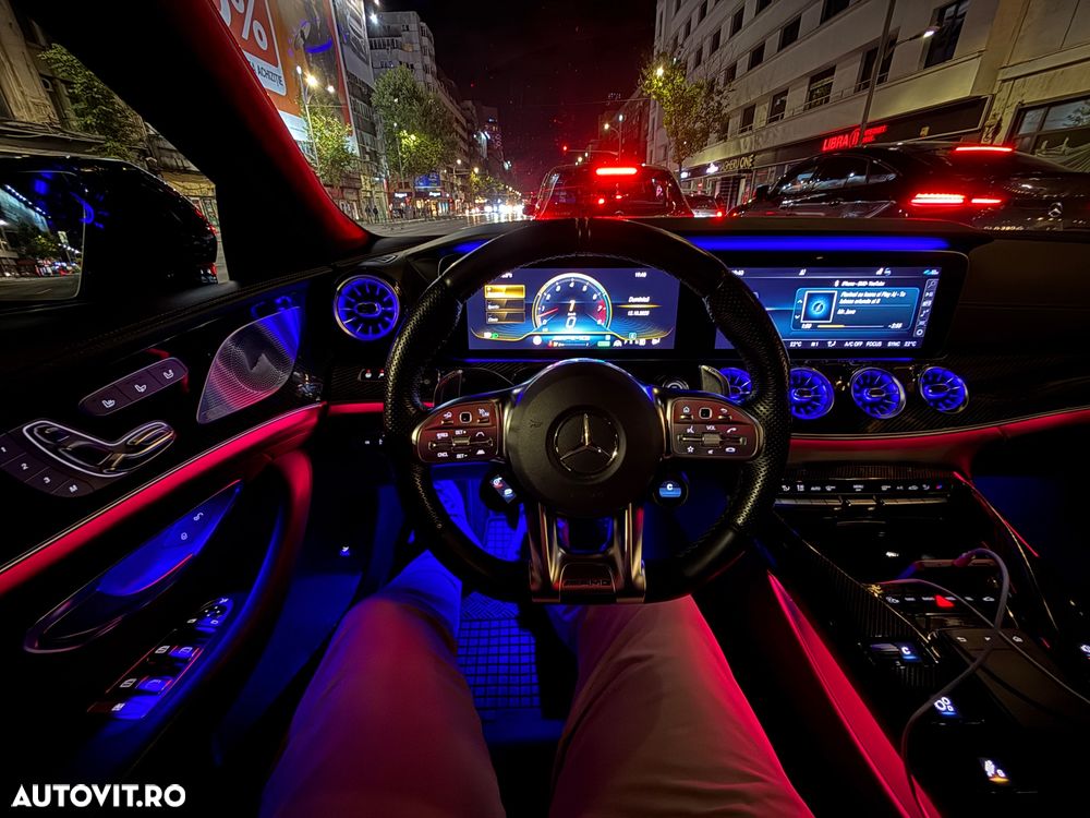 Mercedes-Benz AMG GT 53 4MATIC+ MHEV - 24