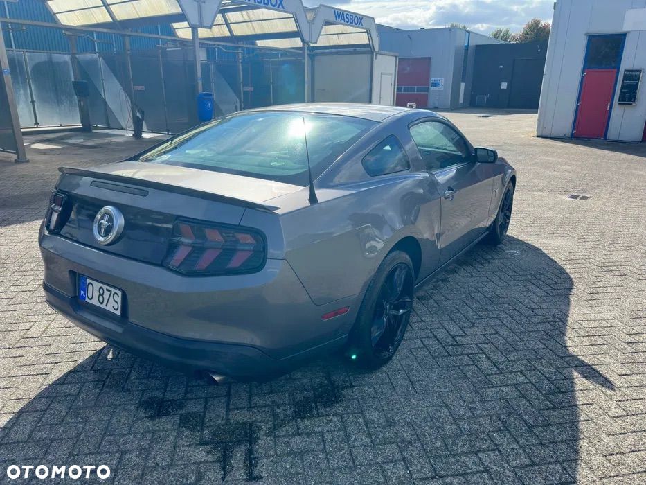 Ford Mustang 3.7 V6 - 4