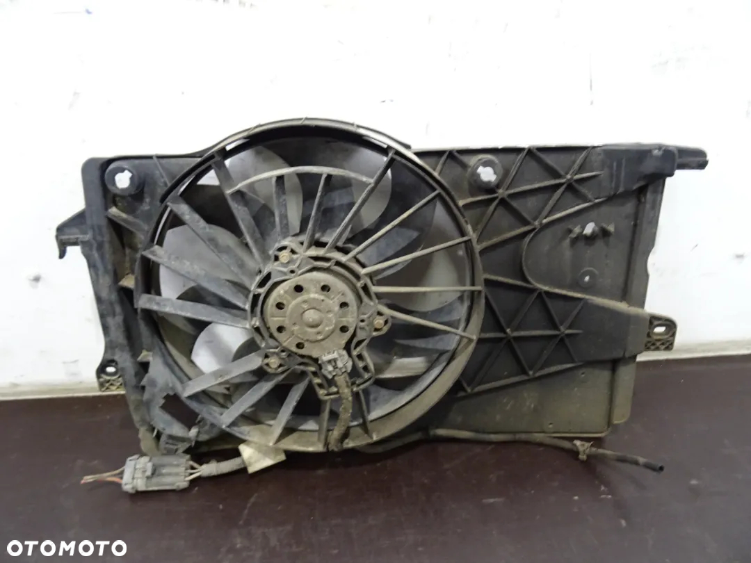 OPEL MERIVA A HB 5D 03-05 1.6 WENTYLATOR CHŁODNICY 13127135 - 2
