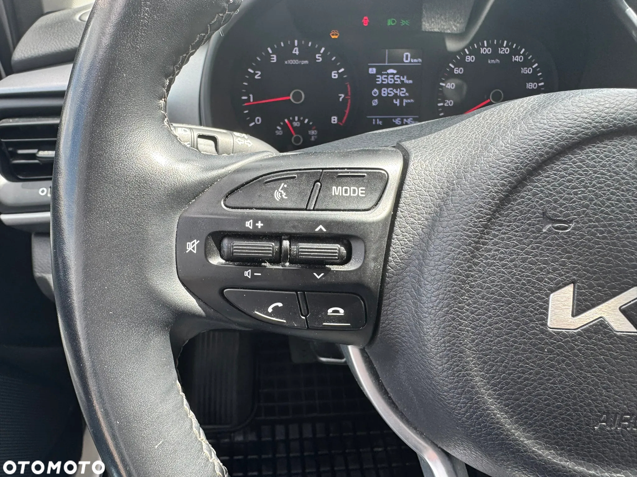 Kia Stonic 1.2 M - 15
