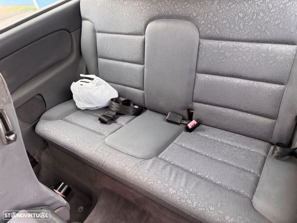 Audi A3 1.6 Attraction EC - 6