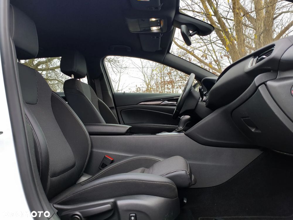 Opel Insignia 2.0 Automatik Business Edition - 31