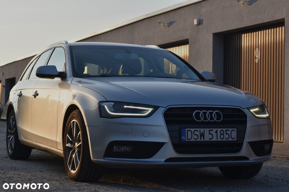 Audi A4 Avant 2.0 TDI - 1