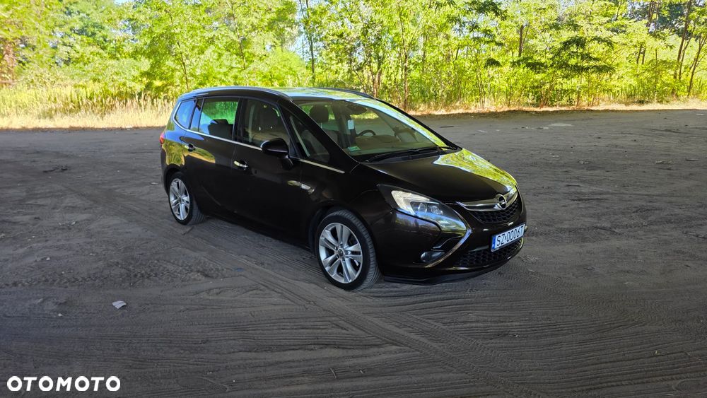 Opel Zafira - 8