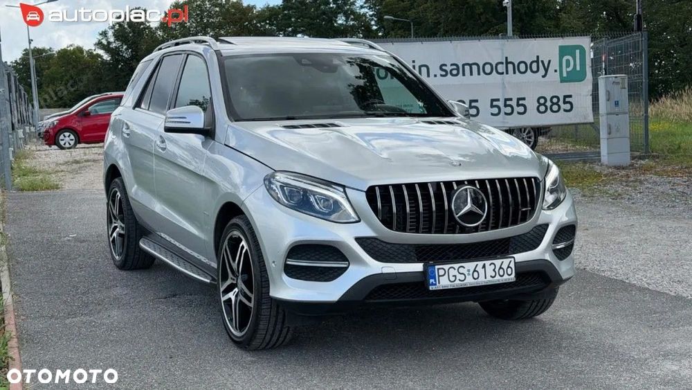 Mercedes-Benz GLE 2016