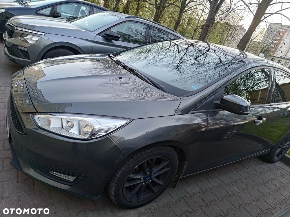 Ford Focus 1.0 EcoBoost Trend Edition Business - 9