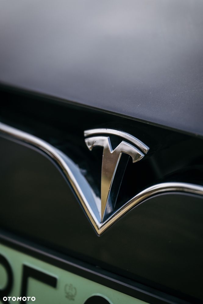 Tesla Model S Long Range Plus - 14