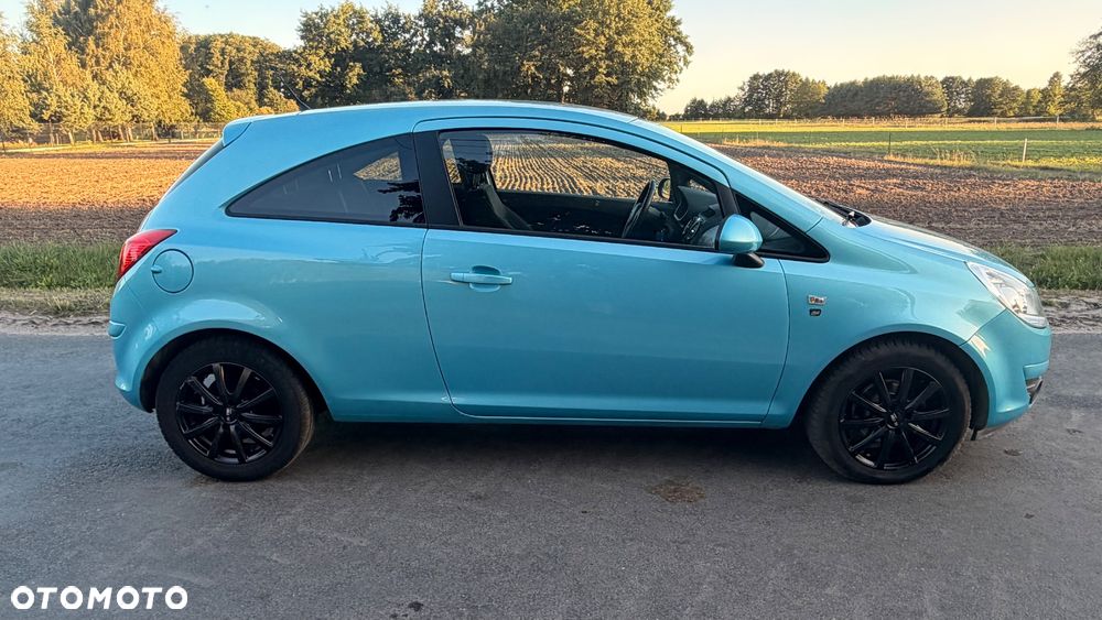 Opel Corsa 1.4 16V Edition 111 Jahre - 8