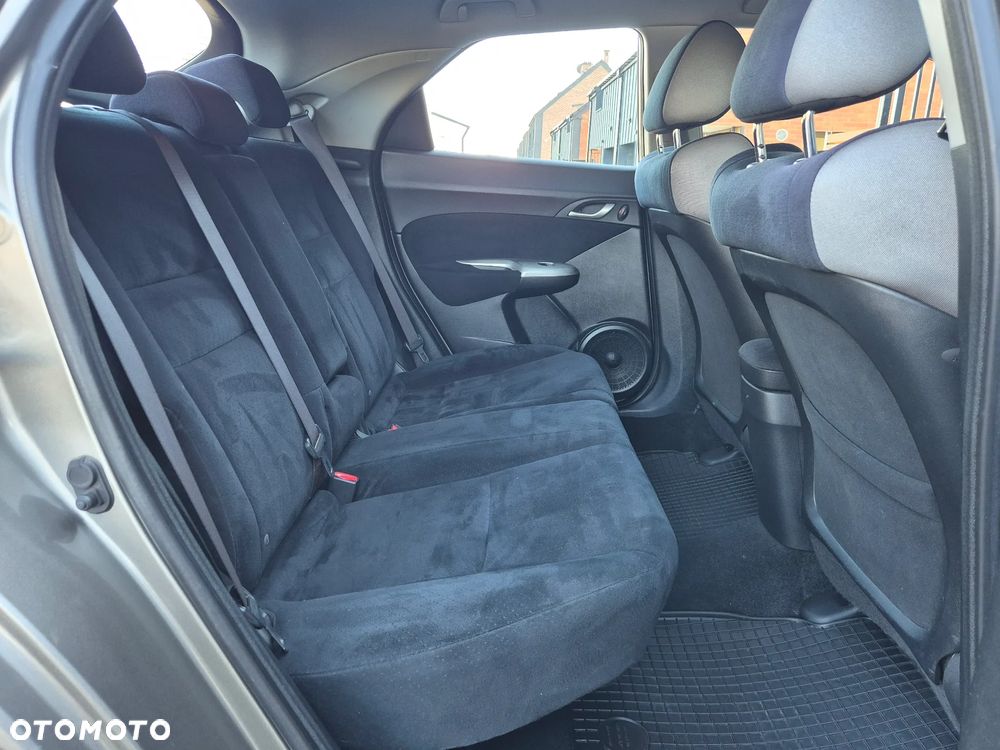 Honda Civic 1.8 Executive - 31