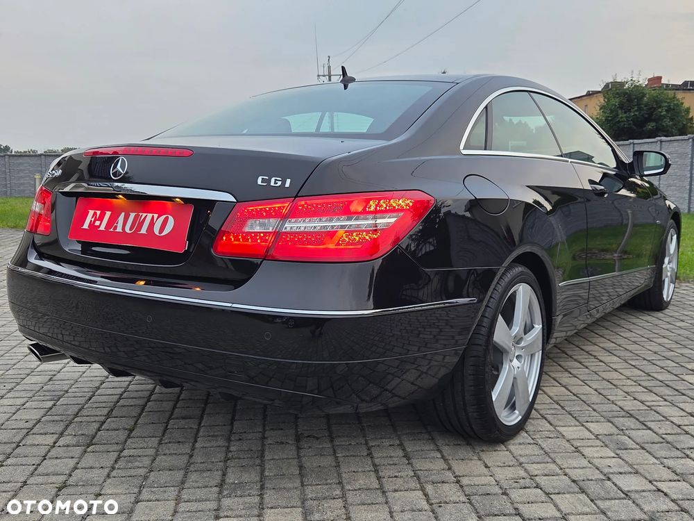Mercedes-Benz Klasa E 250 CGI BlueEFFICIENCY Automatik Avantgarde - 4