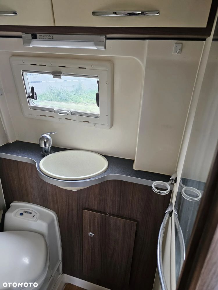 Renault Master . . Kamper .niski przebieg. WC. Prysznic . Webasto . - 10