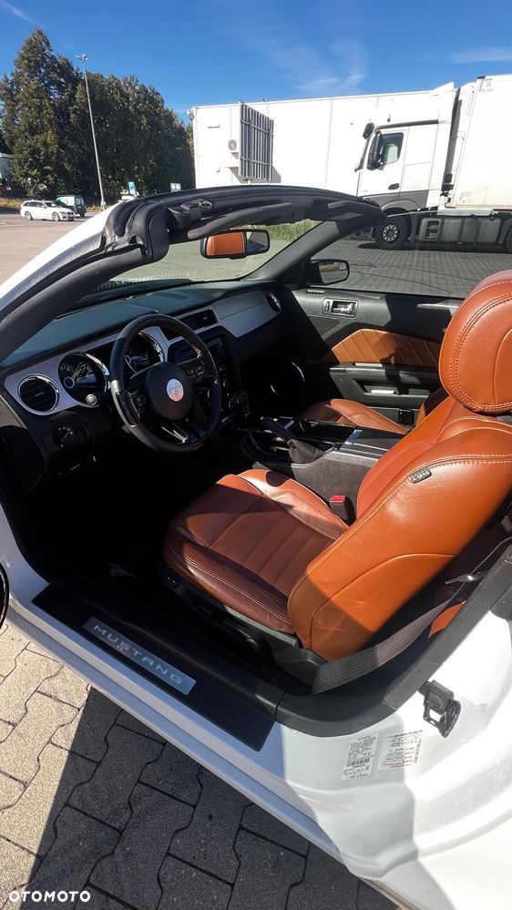 Ford Mustang 3.7 V6 Premium - 16