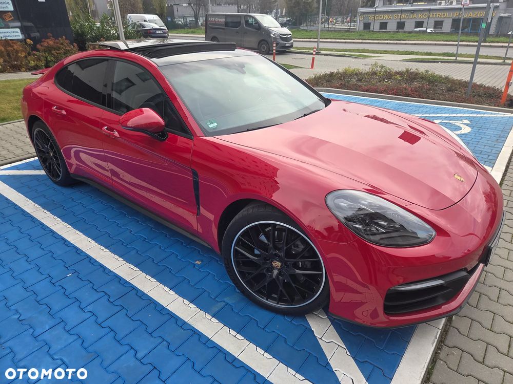 Porsche Panamera 4 - 21