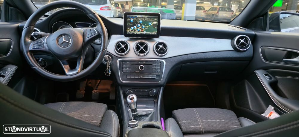 Mercedes-Benz CLA 180 CDI Urban - 2