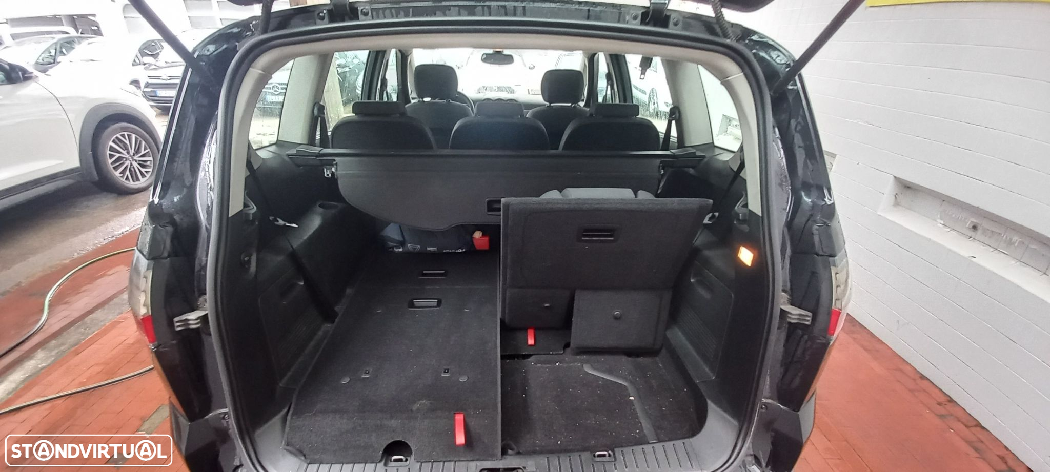 Ford S-Max 1.8 TDCi Trend 7L - 15
