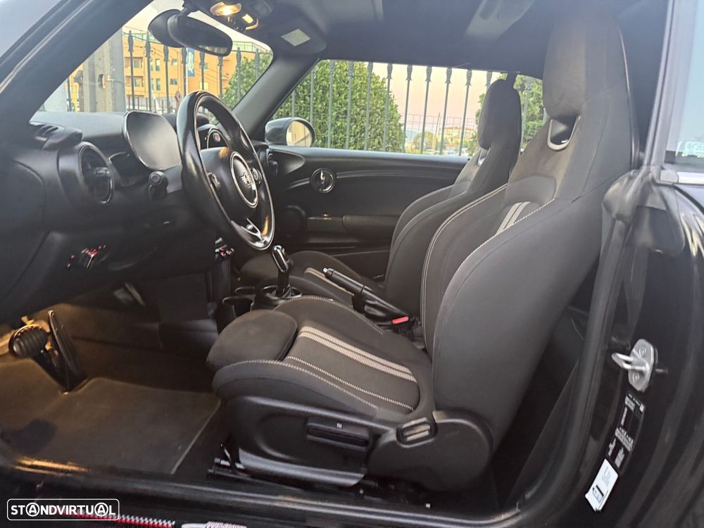 MINI Cabrio Cooper Premium JCW Auto - 7