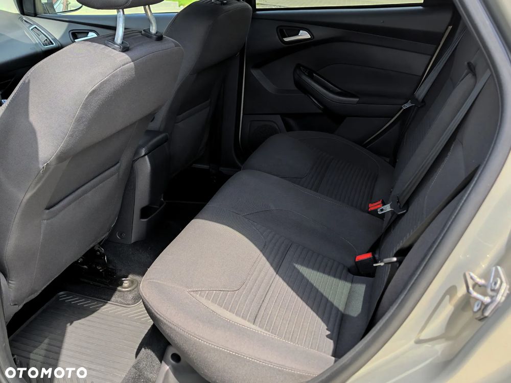 Ford Focus 1.5 TDCi DPF Start-Stopp-System Titanium - 23