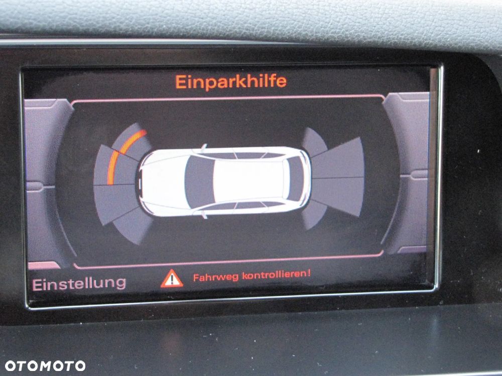 Audi A4 Avant 2.0 TDI - 9