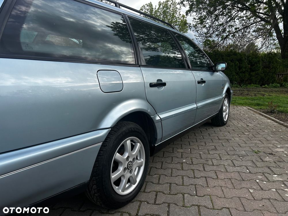 Volkswagen Passat 2.0 GT - 11