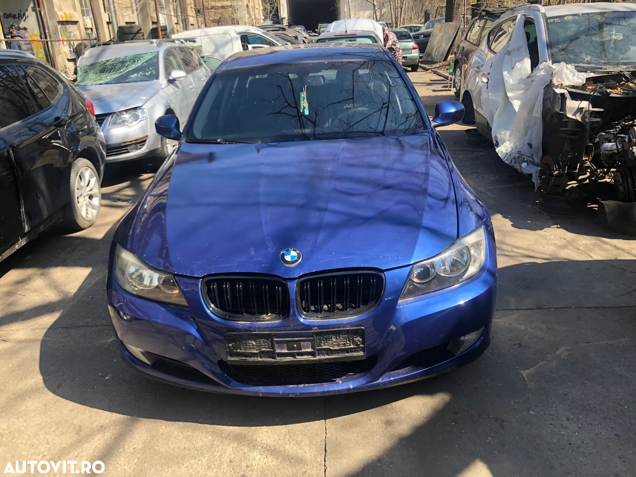 Dezmembrez Bmw Seria 3 E90 LCI facelift 320d N47D20C MONTEGOBLAU METALLIC - 9