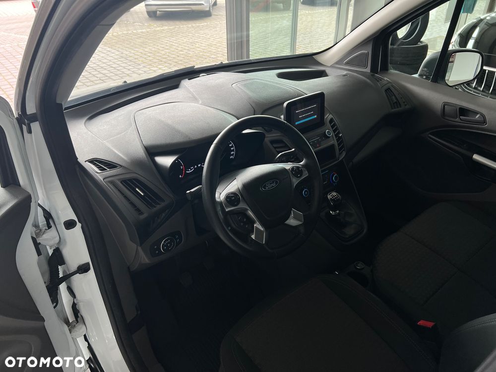 Ford Connect - 22