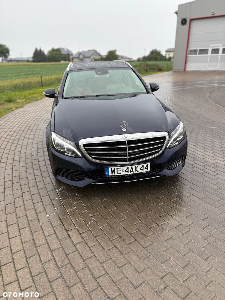 Mercedes-Benz Klasa C 200 4-Matic 7G-TRONIC - 4