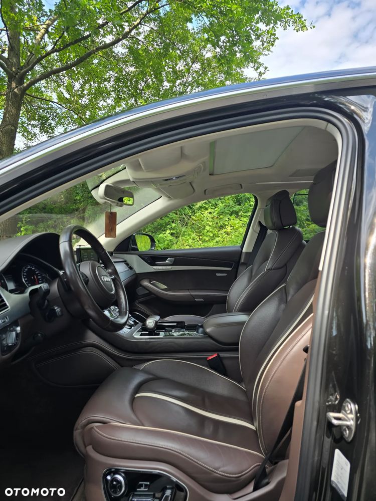 Audi A8 4.2 TDI DPF (clean diesel) quattro tiptronic Lang - 4