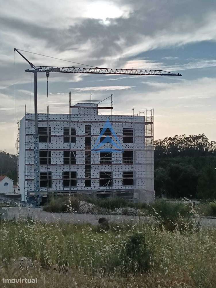 Apartamento T2 - Urbanização Casal Monteiro - Pombal - Grande imagem: 3/58