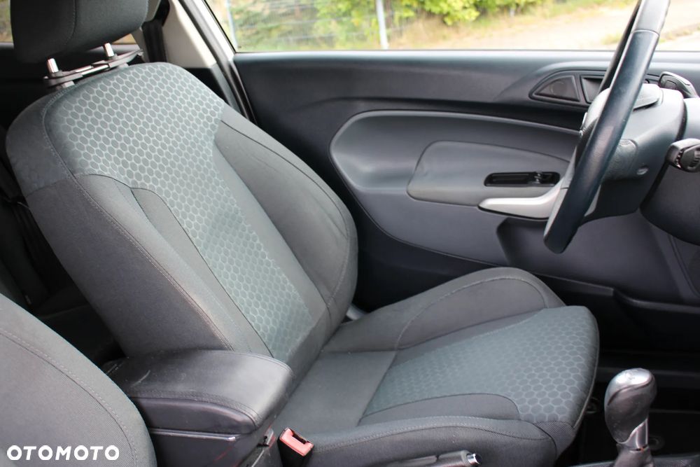 Ford Fiesta 1.6 Ti-VCT Sport - 12