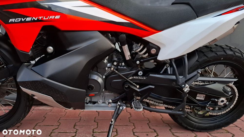 KTM Adventure - 13