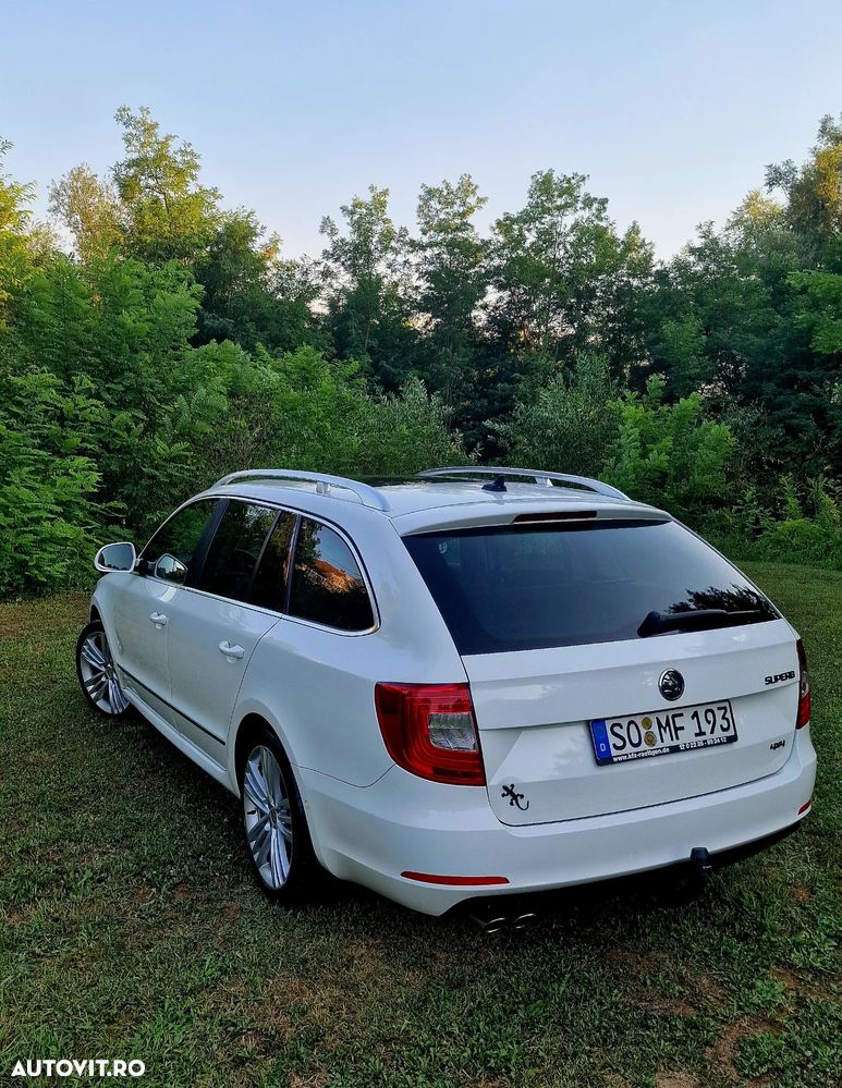 Skoda Superb 2.0 TDI Green tec 4x4 DSG Elegance - 34