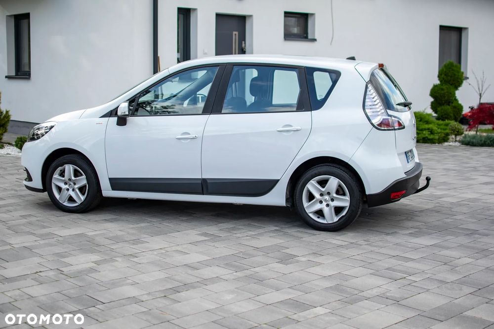 Renault Scenic - 24