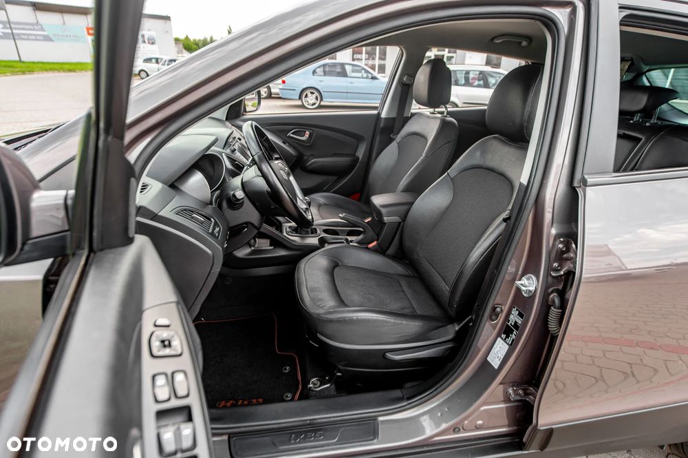 Hyundai ix35 1.6 GDI Premium 2WD - 19