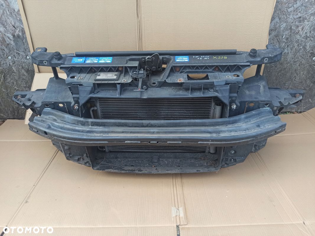 Pas przedni wzmocnienie chłodnice FIAT STILO 1.6 16V benzyna Europa - 1