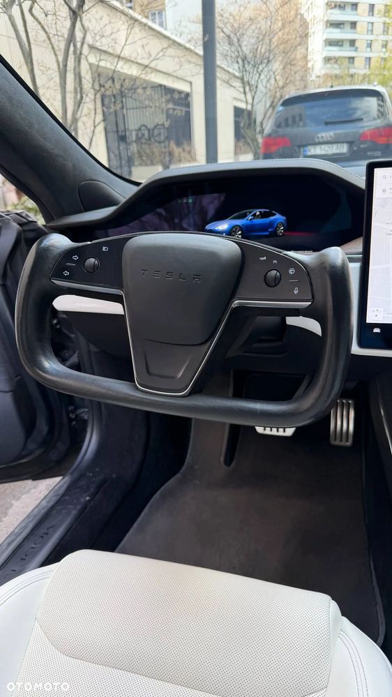 Tesla Model S Long Range - 9